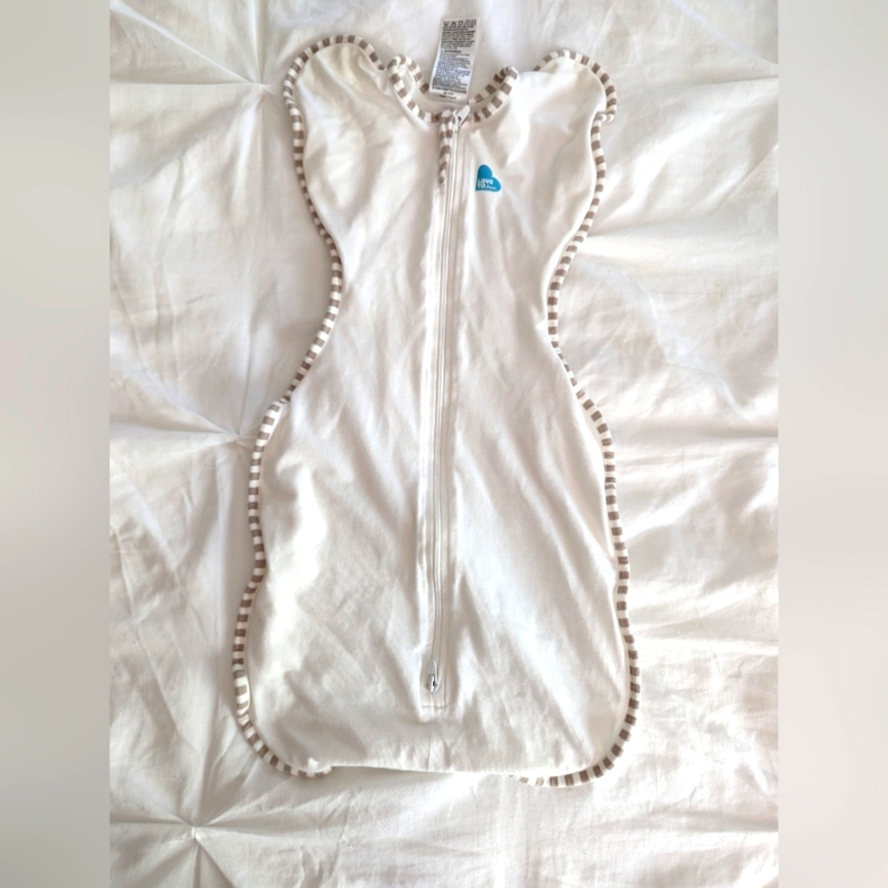 Love to Dream Arms Up Swaddle